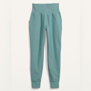 Old Navy XS womens high waisted powersoft joggers 7/8 length